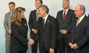 ხელს არ ჩამოგვართმევენ? აი, დარდი!